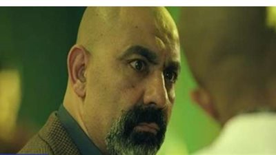 اخواتي بنات.. محسن منصور يكشف حقيقة وفاة شقيقة