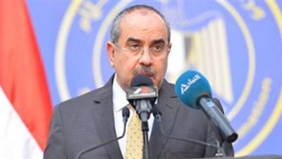 وزير الطيران يعلن استئناف حركة الطيران بمؤتمر صحفي اليوم