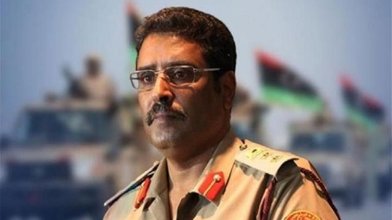 اللواء المسمارى
