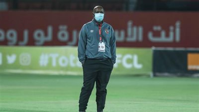 استعدادًا لنهائي دوري الأبطال.. موسيماني يدرس كايزر تشيفز بالفيديو