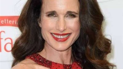 لماذا آثارت أندي ماكدويل الجدل في مهرجان كان؟.. اعرف الإجابة