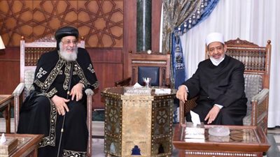 البابا تواضروس يهنئ شيخ الأزهر بحلول عيد الأضحى المبارك