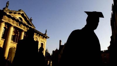 من بينها الأزهر .. تعرف على أقدم 10 جامعات فى العالم وأبرز خريجيها