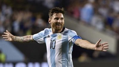 الأسطورة لا يموت.. تعرف علي بنود عقد ميسي مع فريقه الجديد