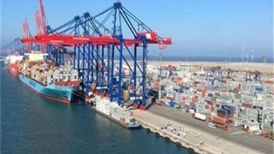 ننشر تعليمات الرئيس السيسي للحكومة بتطوير وتوسعة ميناء الإسكندرية