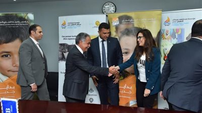 بالصور.. ”التجاري الدولي” يتبرع بـ 30 مليون جنيه لمستشفى ”57357” لعلاج أكثر من 7000 طفل مريض بالسرطان