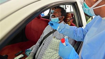 لأول مرة فى مصر.. كيف تقوم بعمل مسحة ”كورونا” من داخل السيارة ؟