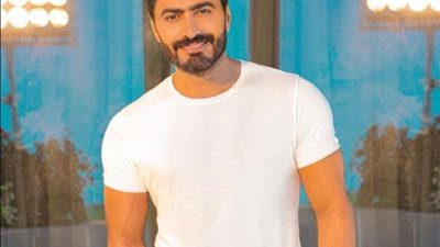 بالصورة.. تامر حسني يروج لحفله في مدينة العلمين على ”انستجرام”