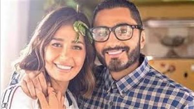 حلا شيحة تهاجم تامر حسني بسبب طرح مشاهدها معه في فيلم ”مش أنا”