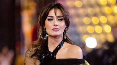 ماندو العدل لـ حلا شيحة :رجعي الفلوس هتصرفي فلوس حرام