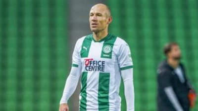 آريين روبن يعتزل كرة القدم نهائيا