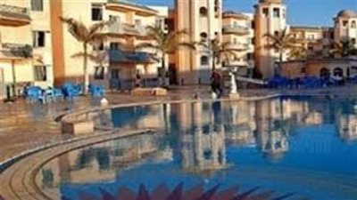 رئيس لجنة السياحة يشكر الحكومة على صرف رواتب العاملين في القطاع