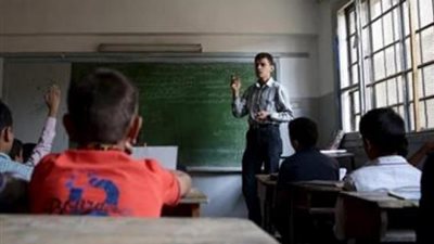 أسوة بالسلف الصالح.. ما هي آداب العلاقة بين المعلم والطالب؟