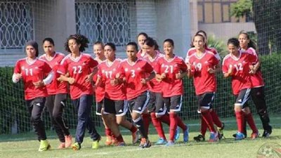 مجاهد يكشف حقيقة إلغاء الفار وأسباب تسريح جهاز منتخب الكرة النسائية