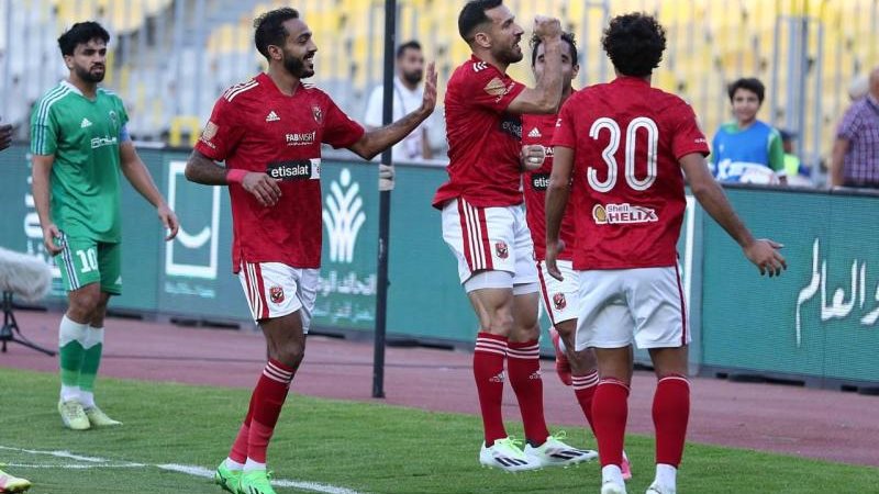 الأهلي ضد بلدية المحلة