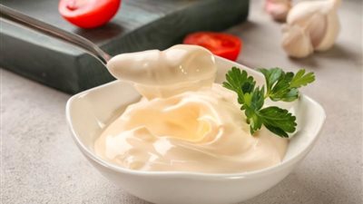 تسمم وبكتيريا.. كيف تحوّل المايونيز إلى كابوس في السعودية؟