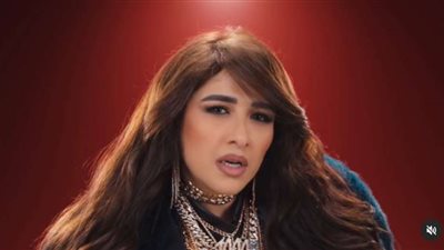 ”انا مش هعمل غير إللي عايزه”..ياسمين عبد العزيز تطلق حملة لفودافون