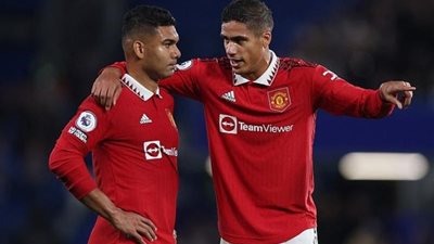 رسميًا.. مانشستر يونايتد يعلن رحيل نجم الفريق بنهاية الموسم الجاري