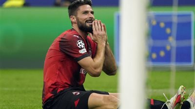 نادي لوس أنجلوس الأمريكي يعلن التعاقد مع جيرو حتى صيف 2025