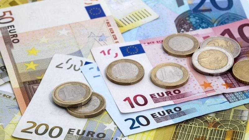 سعر اليورو في بنك
