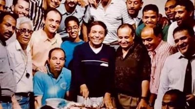 عادل إمام ينعي وحيد حامد بصورة نادرة: خسارة كبيرة للفن العربي