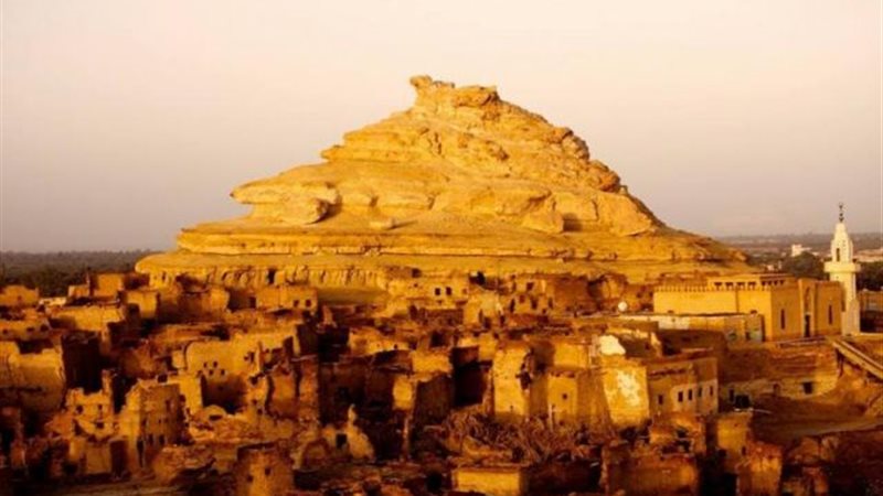 جبل الموتى بسيوة