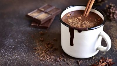 فوائد غير متوقعة ومذهلة عن مشروب الكاكاو