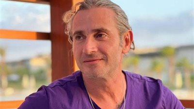 نجوم الفن يوجهون رسائل دعم للفنان جلال الزكي بعد تعرضه لحادث سير