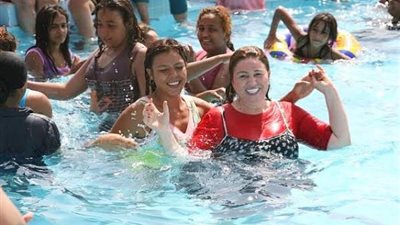 ناهد السباعي تهنىء إلهام شاهين بعيد ميلادها: بحبك