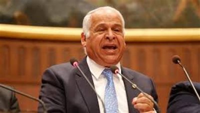 فرج عامر يهاجم اتحاد الكرة:” يعاملون الأندية بمكيالين”