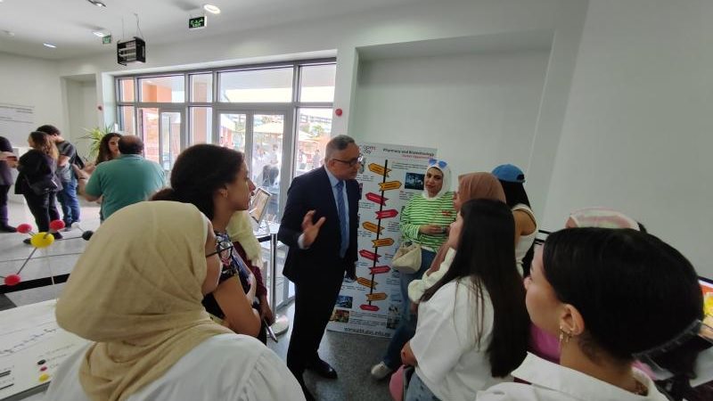 يوم مفتوح بالجامعة
