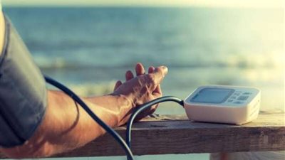 علاجات منزلية لارتفاع ضغط الدم في الصيف