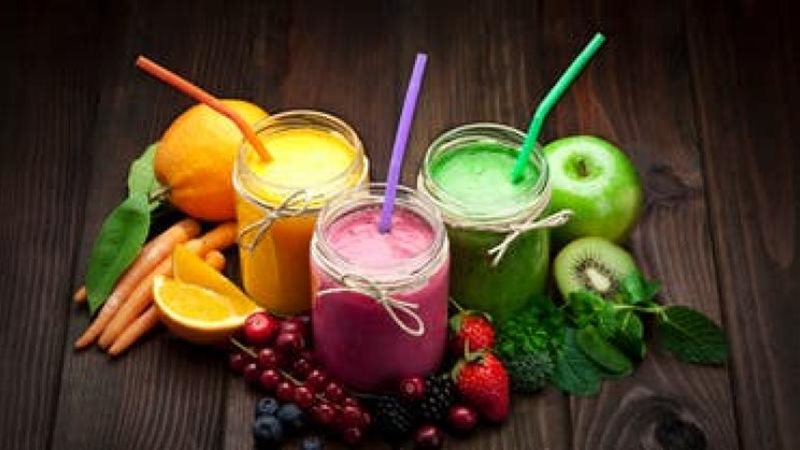 مشروبات تغذي البشرة