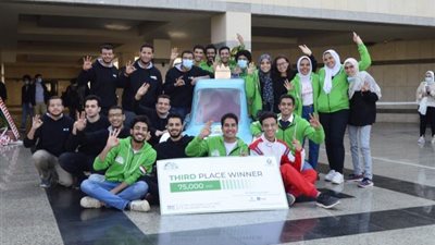 فوز فريق من جامعة زويل بالمركز الثالث على مستوى الجمهورية في نهائيات رالي القاهرة الثالث للسيارات الكهربائية