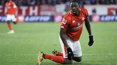 ماينز يعلن بقاء مهاجمه الفرنسي ماتيتا