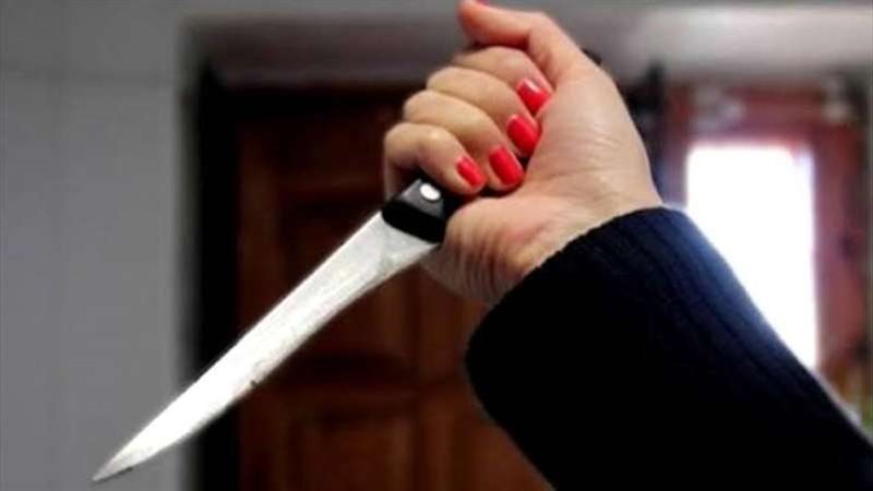 حبس ربة منزل في حادثة