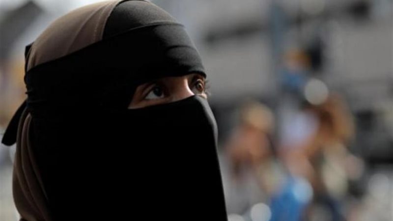 النقاب