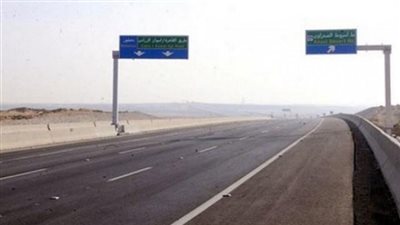 إعادة فتح طريق أسيوط الغربى بعد تلاشى الشبورة