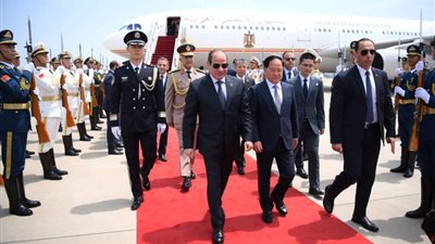ملفات ساخنة تتصدر مباحثات الرئيس السيسي ونظيره الصيني غدًا