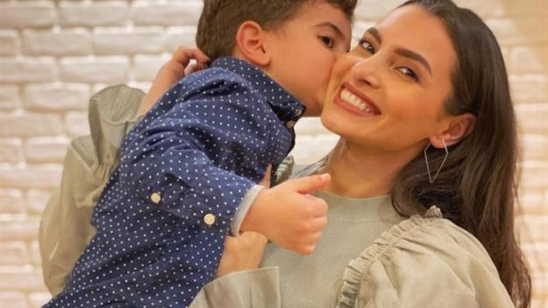 كارمن سليمان ونجلها