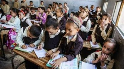 إجراء امتحانات تحريرية لتقييم الطلاب من الأول حتى الثالث الابتدائي .. حقيقة أم شائعة