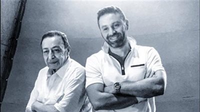 حازم إمام يحيى الذكرى الخامسة لوالده بتغريدة على ”تويتر”