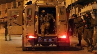 عاجل .. قوات الاحتلال تمطر وسط رام الله بقنابل الغاز