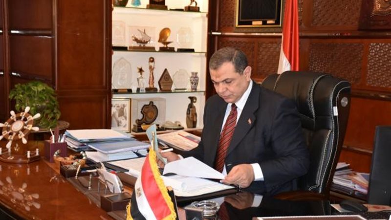 وزير القوى العاملة