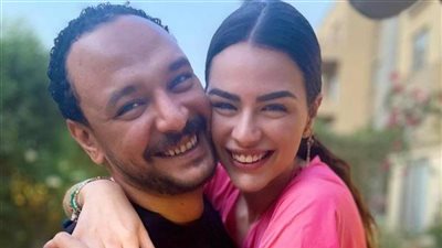 هنادي مهنى تثير حيرة جمهورها بشأن انفصالها.. ووالدها يرفض التعليق