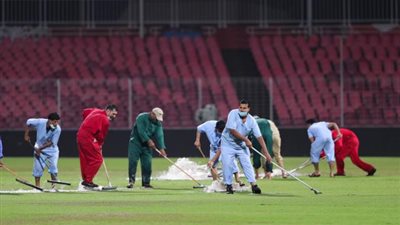 الثلوج تؤجل انطلاق مباراة اتحاد جدة وضمك بالدوري السعودي