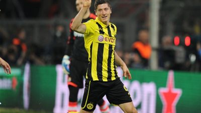 بذكريات سوبر هاتريك ليفاندوفسكي.. تاريخ مواجهات ريال مدريد ضد بوروسيا دورتموند