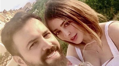 مفاجأة.. حقيقة انفصال وفاء الكيلاني عن زوجها تيم حسن