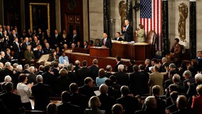 وسائل إعلام أمريكية: 200 مشرع في الكونجرس يدعمون عزل ترامب