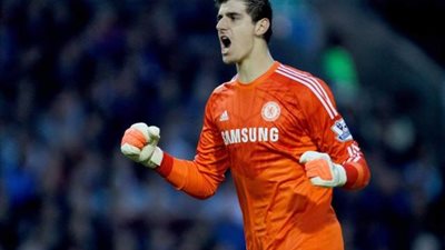 حارس ريال مدريد مهاجما الاتحاد الإسباني: لسنا دمى يمكنها اللعب في كل وقت